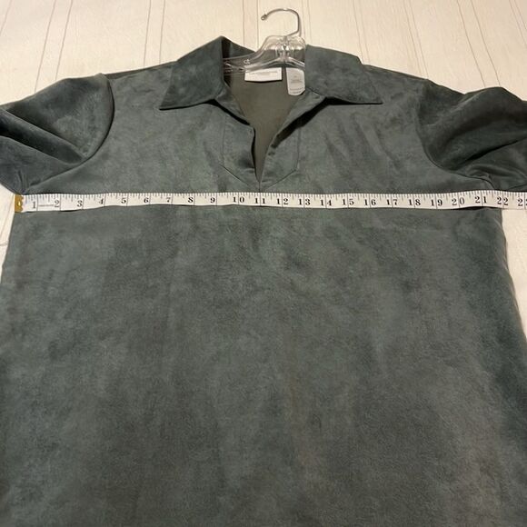 Liz Claiborne 3/4 Length Micro Suede Tunic Blouse - Picture 3 of 6